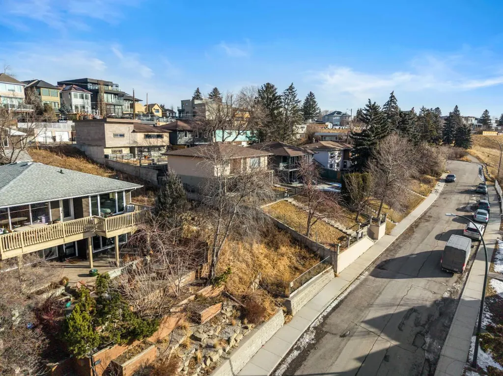 1128 Jamieson Avenue NE Calgary AB T2E 0L5