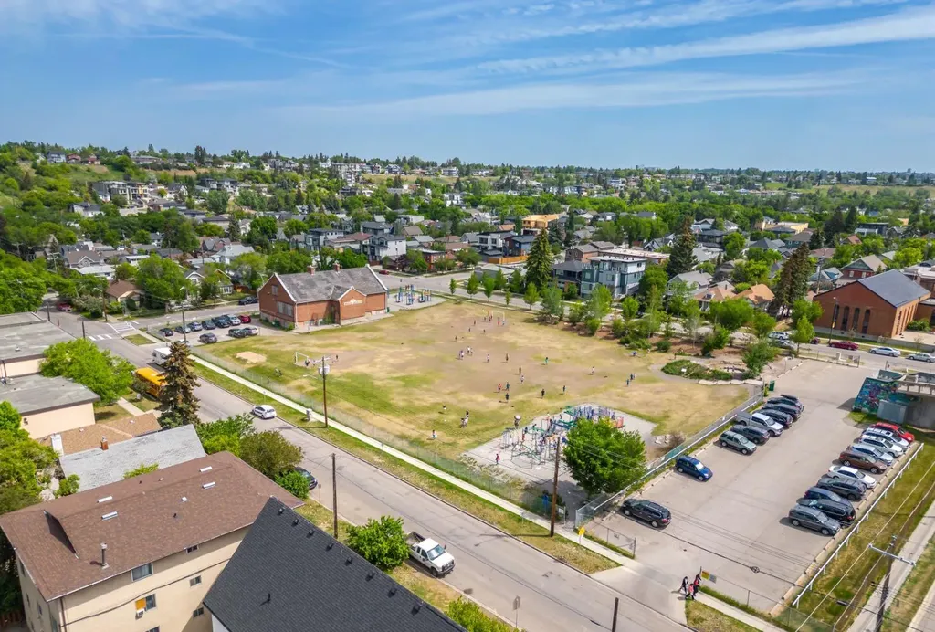 1128 Jamieson Avenue NE Calgary AB T2E 0L5