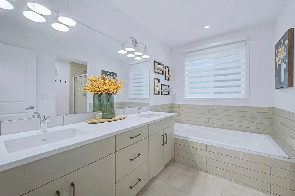 250 Hotchkiss Common SE Calgary AB T3S 0N1