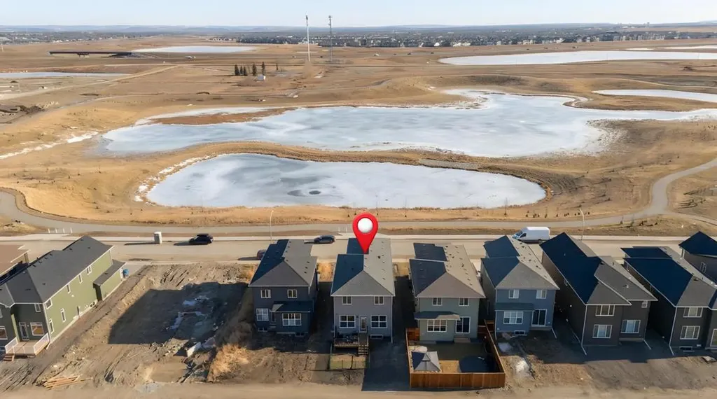 250 Hotchkiss Common SE Calgary AB T3S 0N1