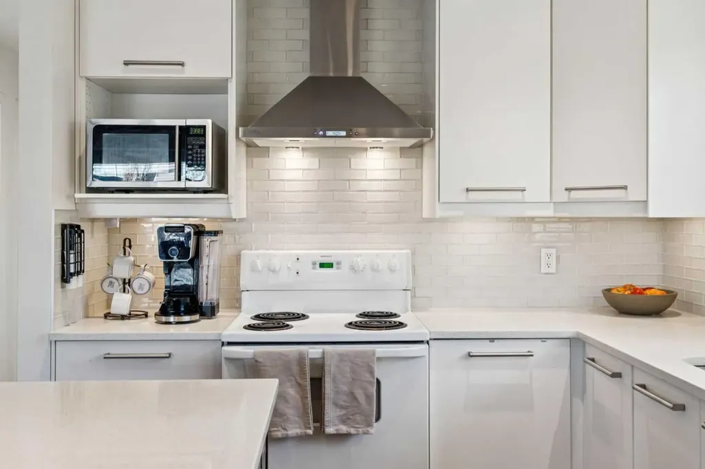 65 Tararidge Close NE Calgary AB T3J 2P5