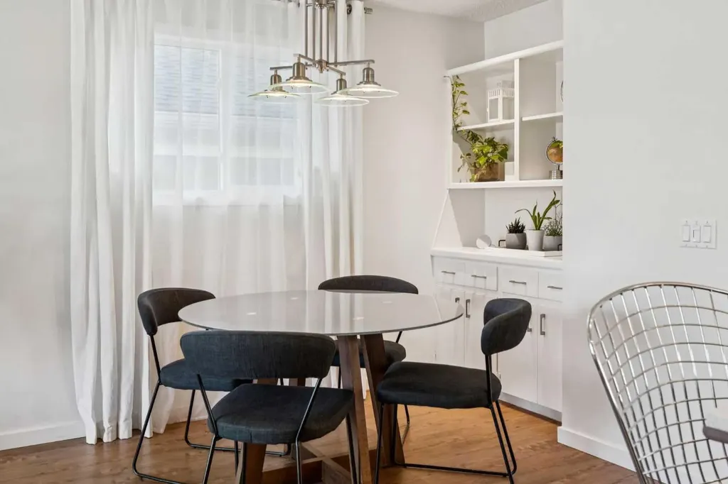 65 Tararidge Close NE Calgary AB T3J 2P5