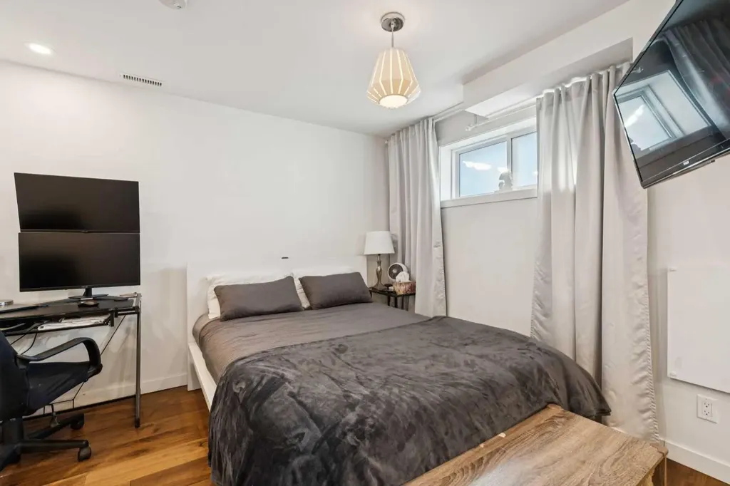65 Tararidge Close NE Calgary AB T3J 2P5