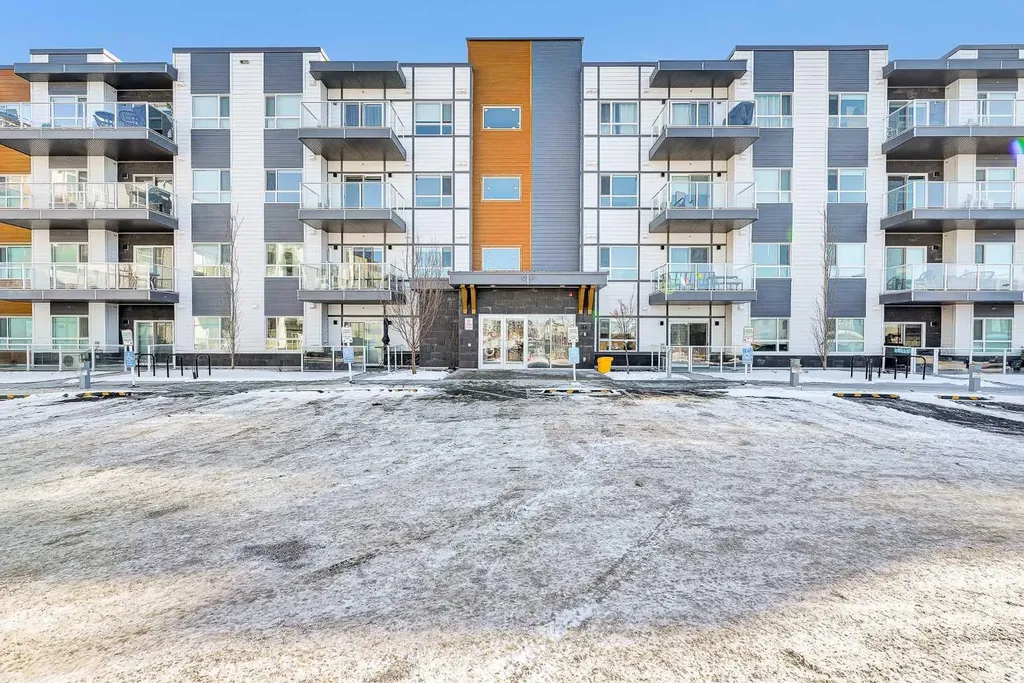 360 Harvest Hills Way NE Calgary AB T3K 2S1