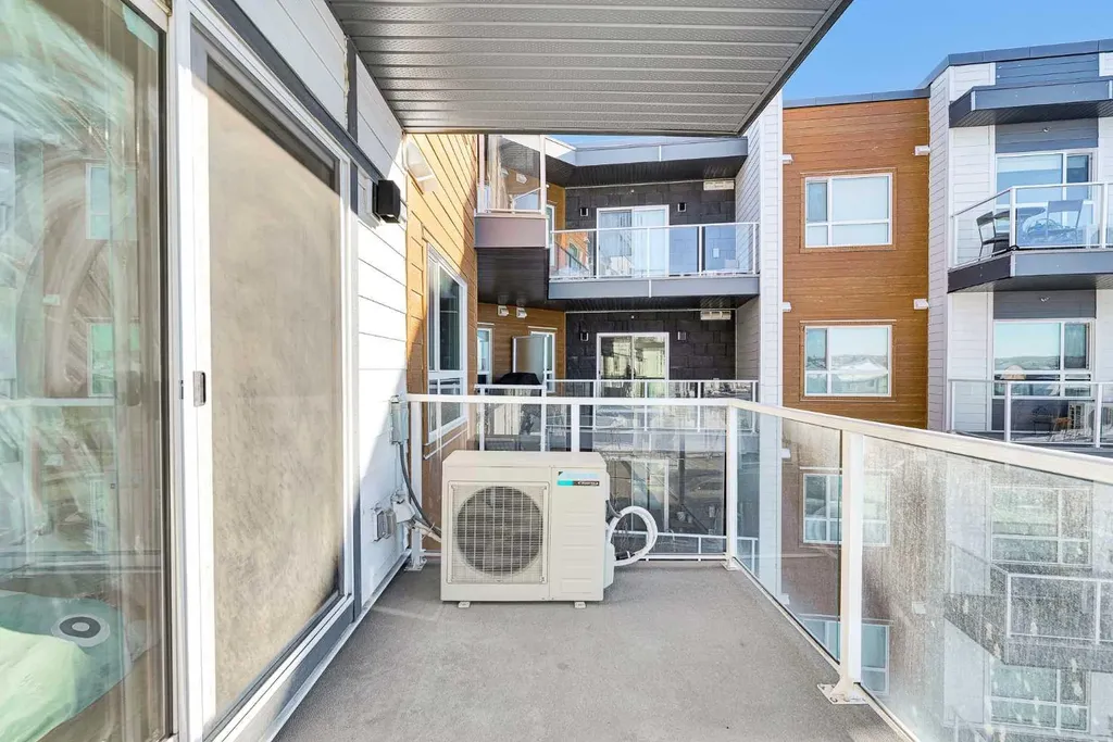360 Harvest Hills Way NE Calgary AB T3K 2S1