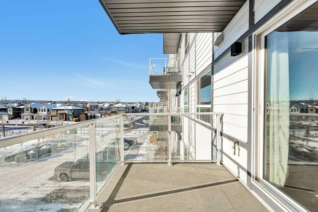 360 Harvest Hills Way NE Calgary AB T3K 2S1