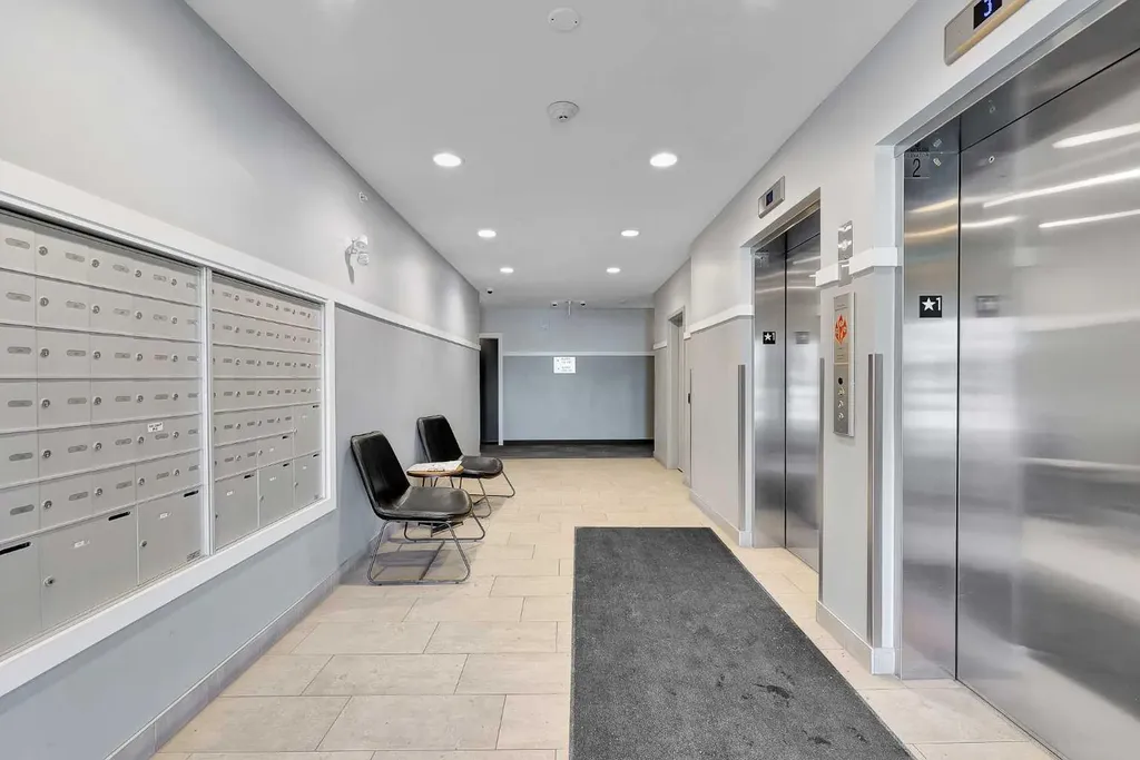 360 Harvest Hills Way NE Calgary AB T3K 2S1