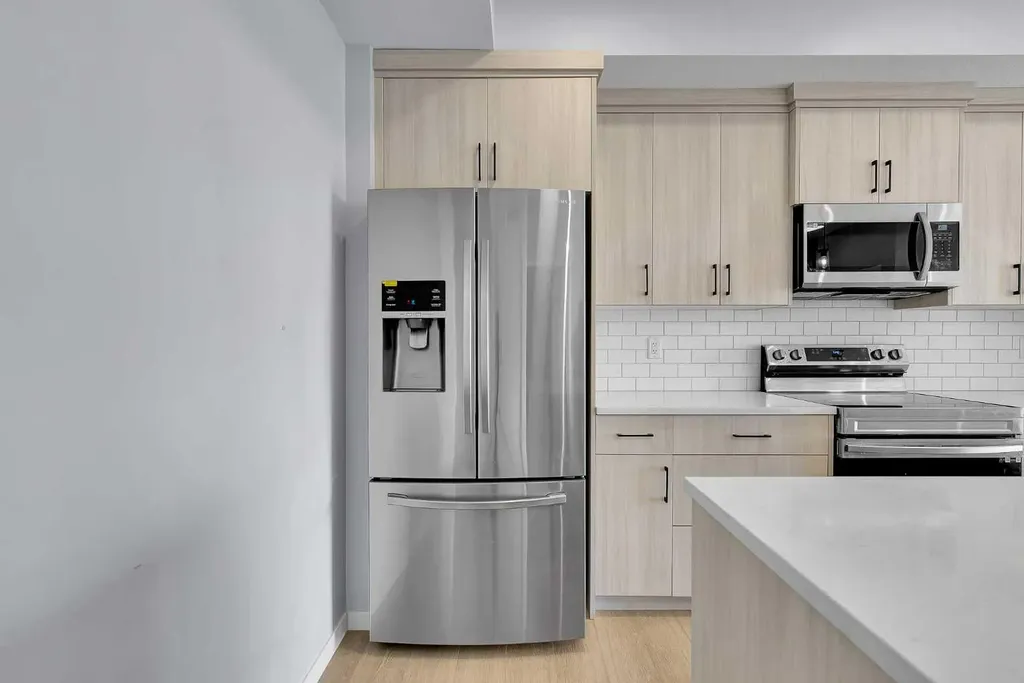 360 Harvest Hills Way NE Calgary AB T3K 2S1