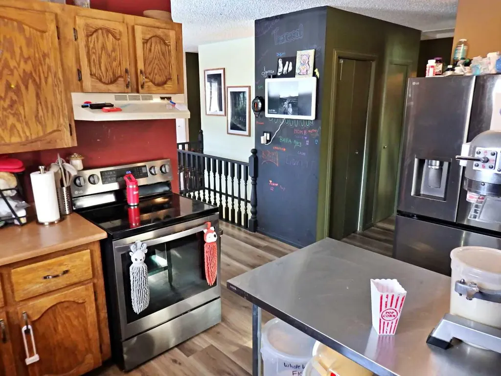 5819 51 Avenue Vermilion AB T9X 1V8