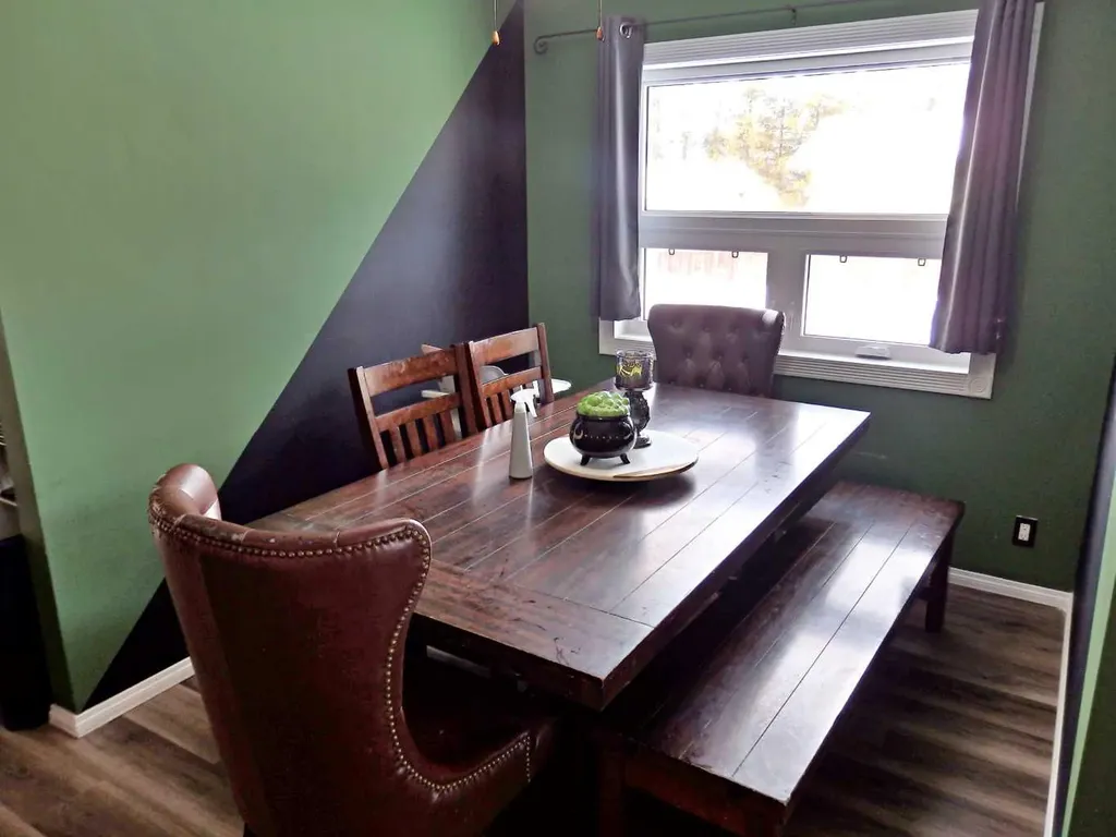 5819 51 Avenue Vermilion AB T9X 1V8
