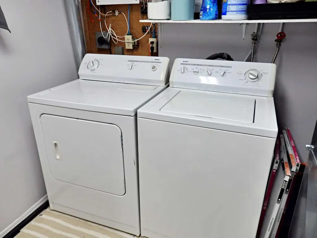 5819 51 Avenue Vermilion AB T9X 1V8