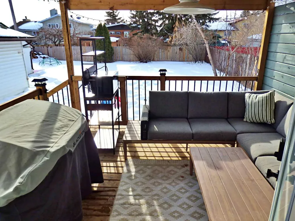 5819 51 Avenue Vermilion AB T9X 1V8