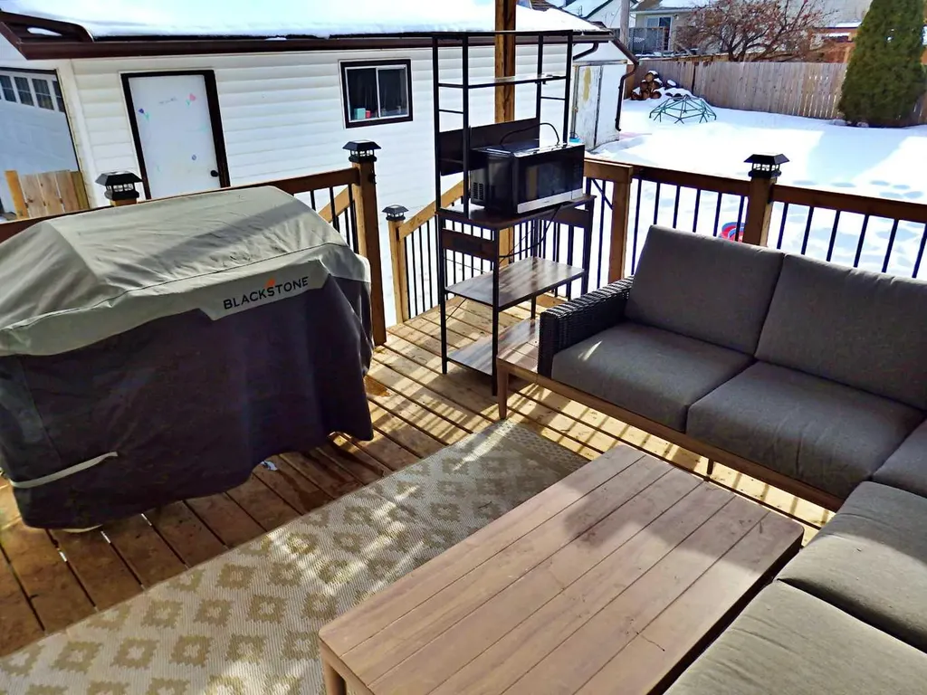 5819 51 Avenue Vermilion AB T9X 1V8