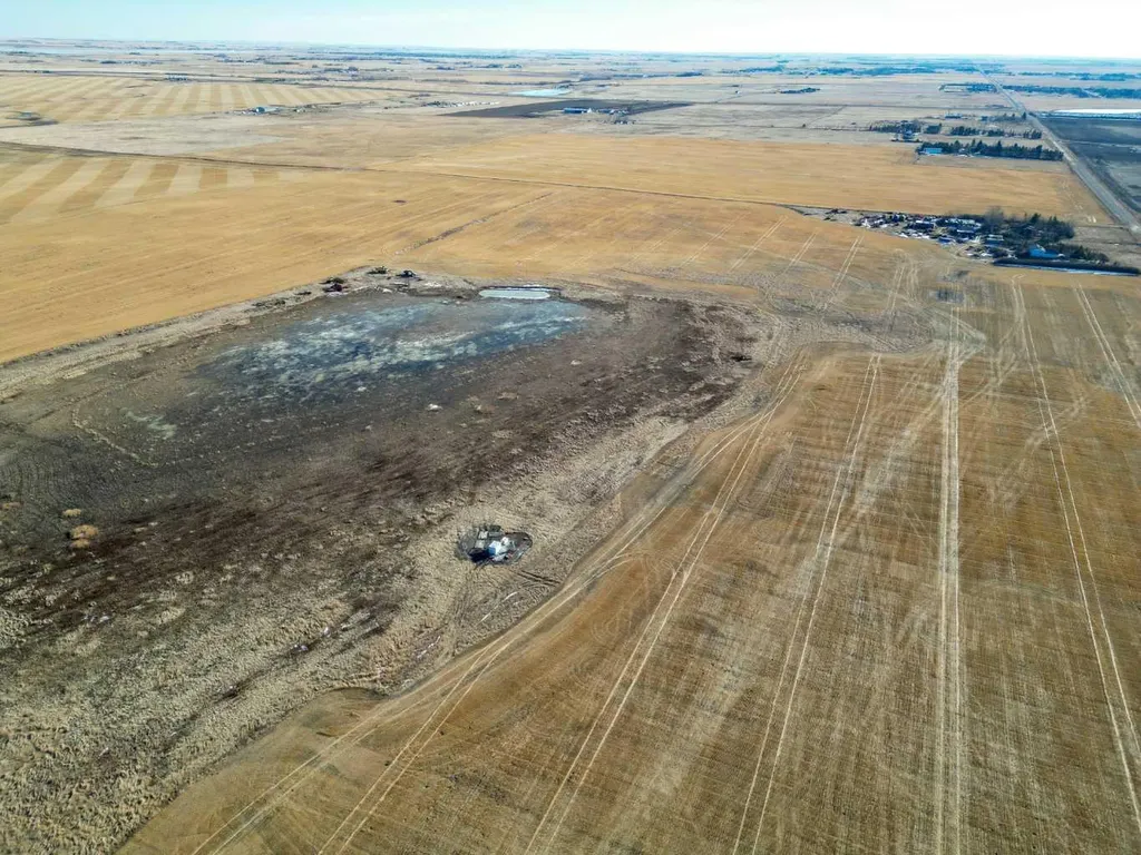 243008 Range Road 280 Rural Rocky View County AB T1X 2L5