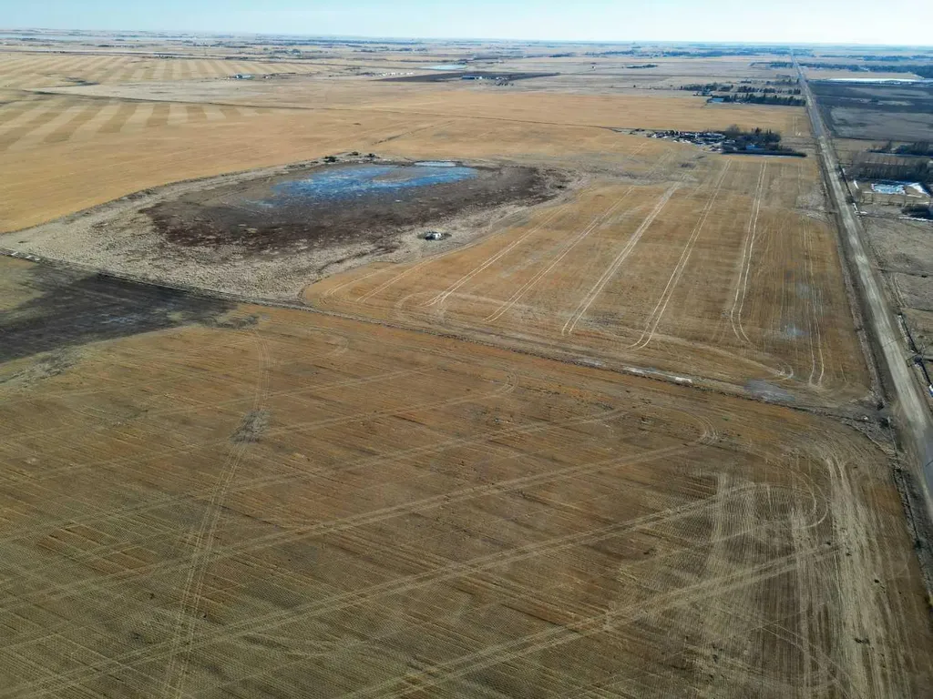 243008 Range Road 280 Rural Rocky View County AB T1X 2L5