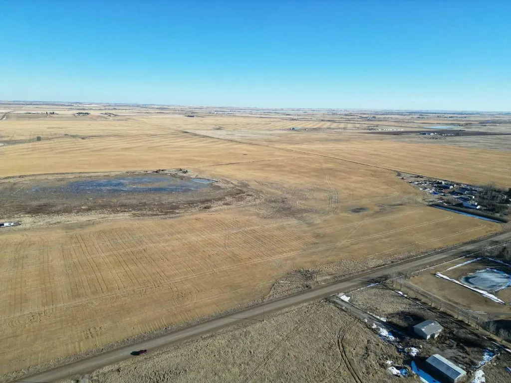 243008 Range Road 280 Rural Rocky View County AB T1X 2L5