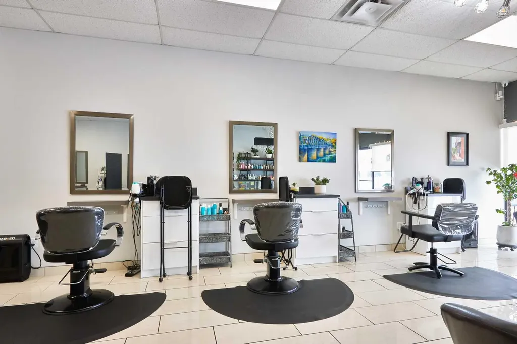 1299 Trans Canada Way SE Medicine Hat AB T1B 1H9
