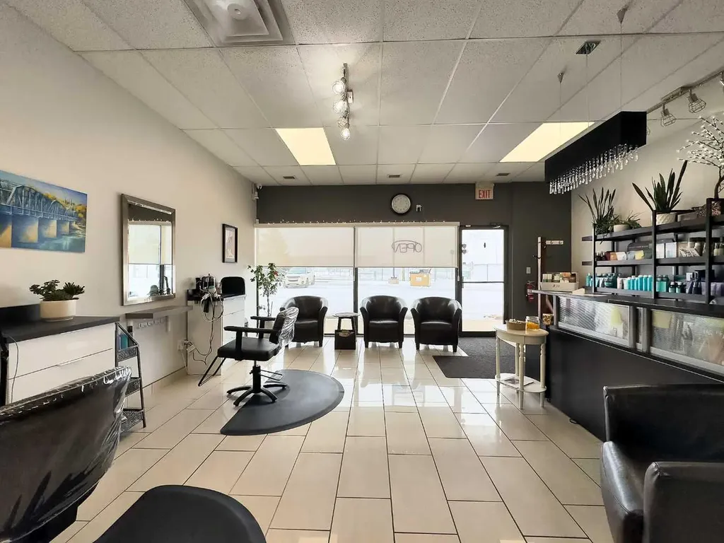 1299 Trans Canada Way SE Medicine Hat AB T1B 1H9
