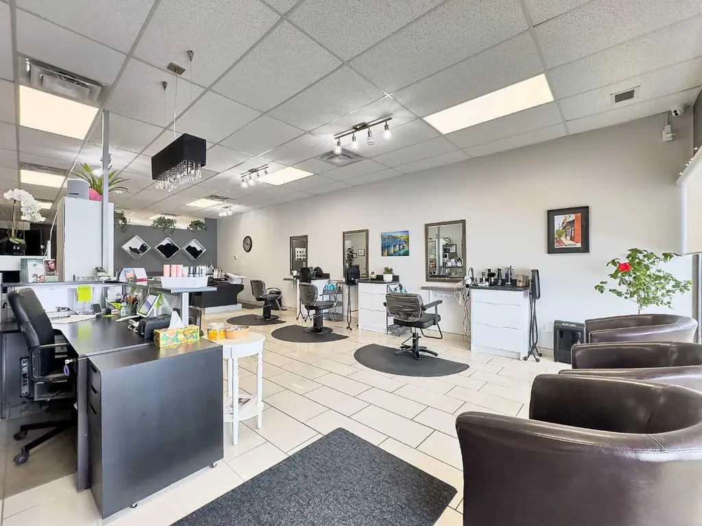 1299 Trans Canada Way SE Medicine Hat AB T1B 1H9