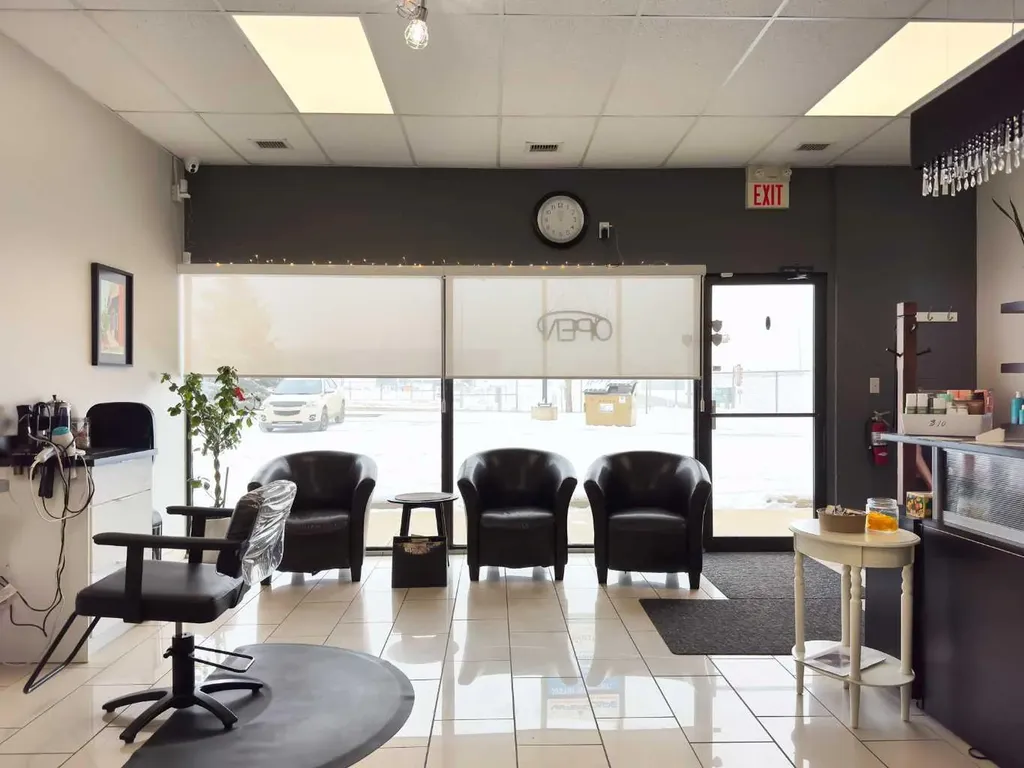 1299 Trans Canada Way SE Medicine Hat AB T1B 1H9