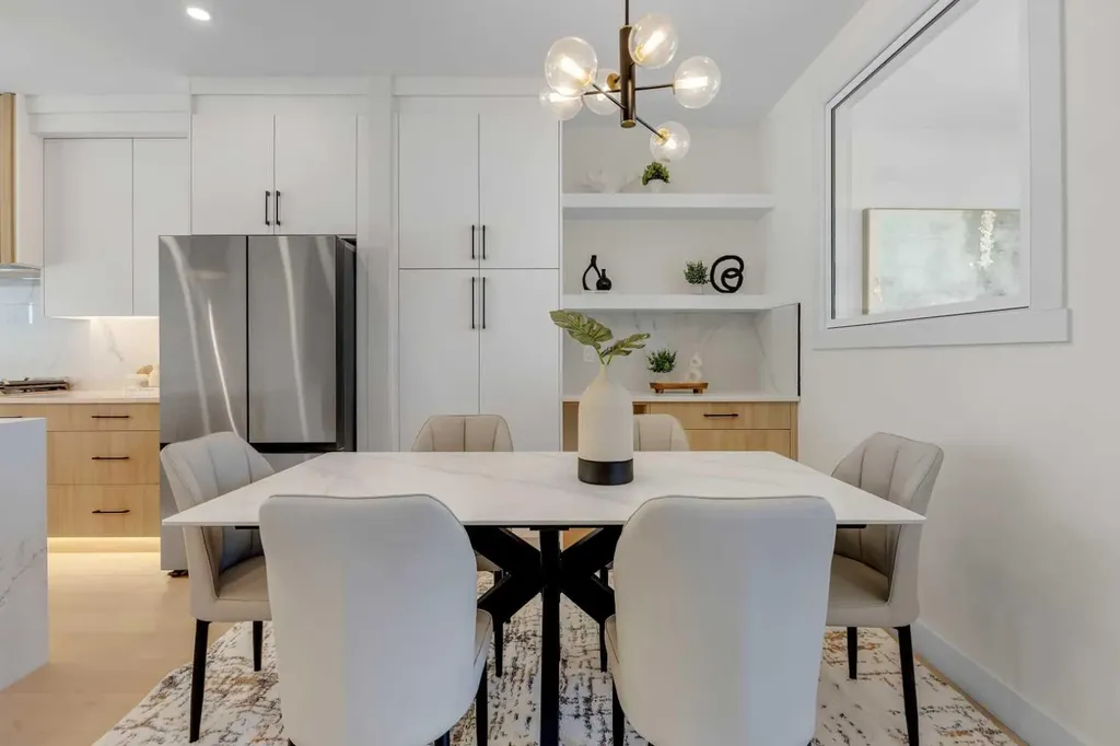 415 37 Avenue NW Calgary AB T2K 0C6