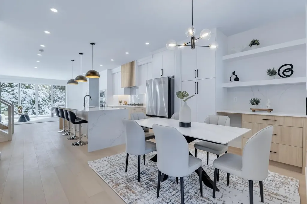 415 37 Avenue NW Calgary AB T2K 0C6