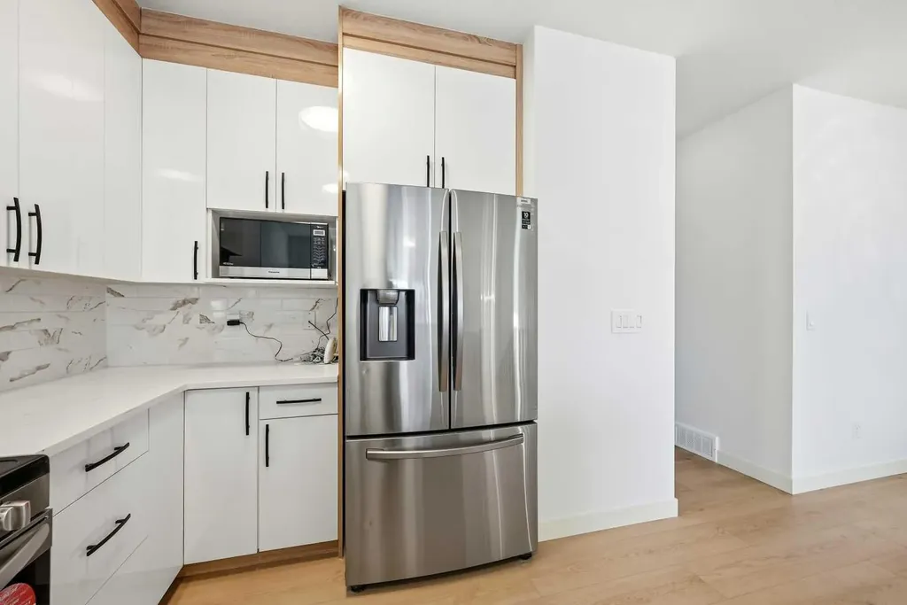 81 Saddlemont Road NE Calgary AB T3J 5E4