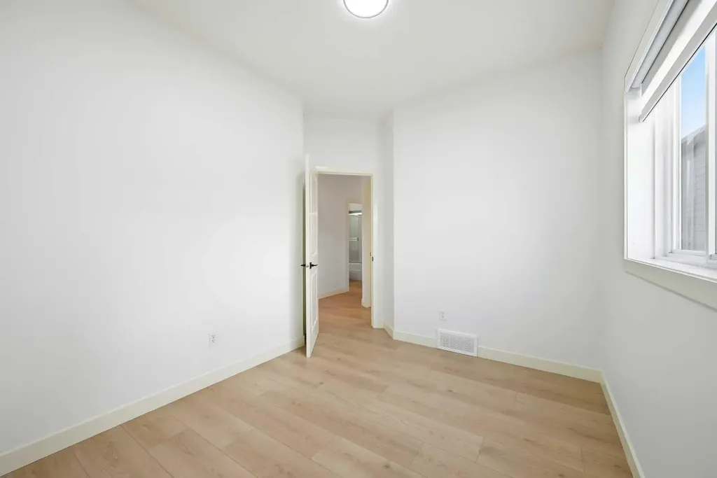 81 Saddlemont Road NE Calgary AB T3J 5E4