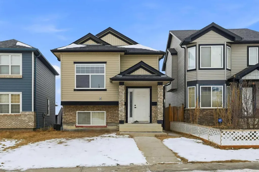 81 Saddlemont Road NE Calgary AB T3J 5E4