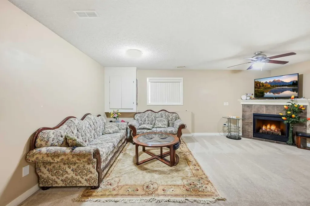 81 Saddlemont Road NE Calgary AB T3J 5E4