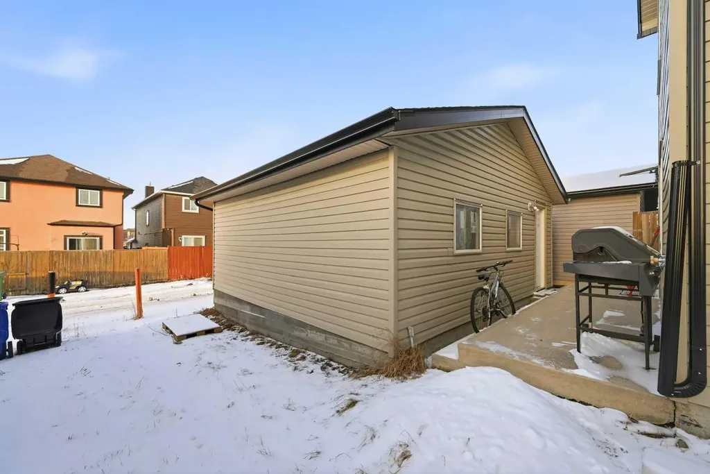 81 Saddlemont Road NE Calgary AB T3J 5E4