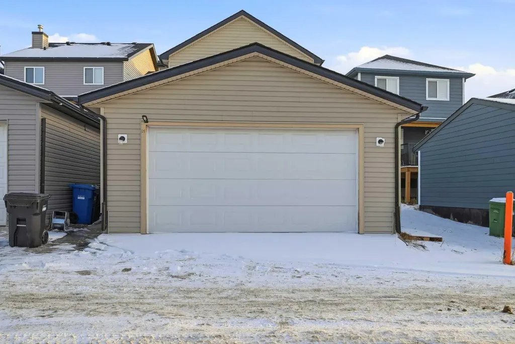 81 Saddlemont Road NE Calgary AB T3J 5E4