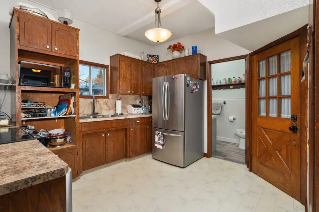 4825 51 Street Sedgewick AB T0B4C0