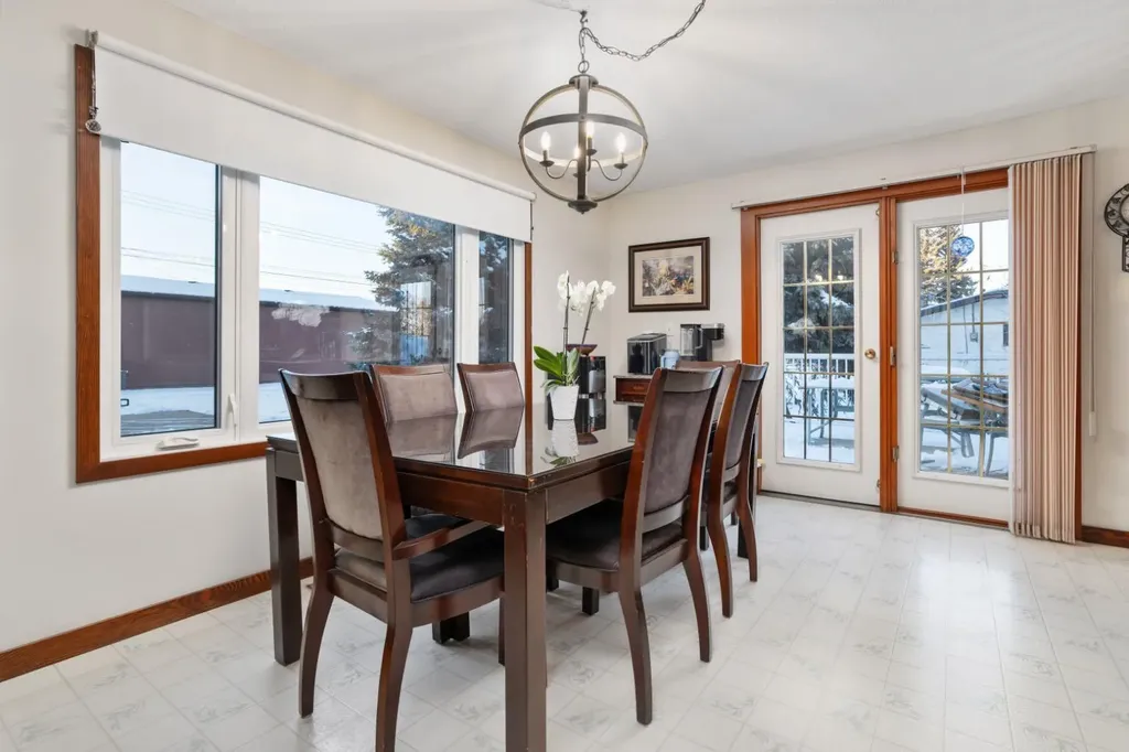 4825 51 Street Sedgewick AB T0B4C0