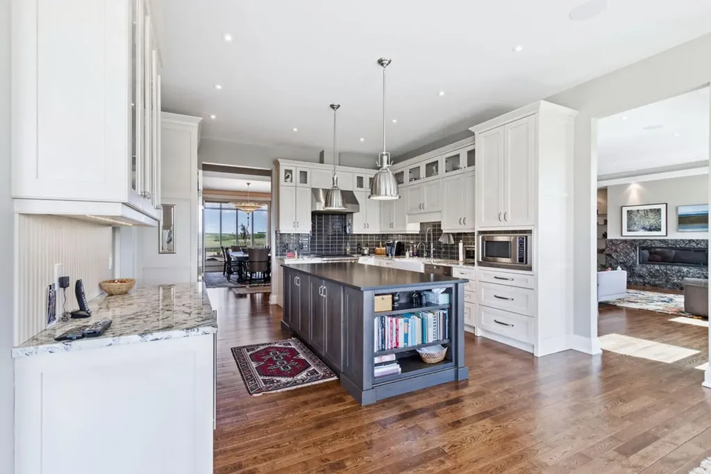 285065 Symons Valley Road Rural Rocky View County AB T0M 1L0