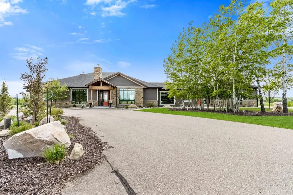 285065 Symons Valley Road Rural Rocky View County AB T0M 1L0