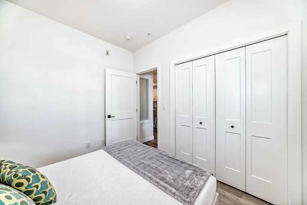 30 Sage Hill Walk NW Calgary AB T3R 2A9