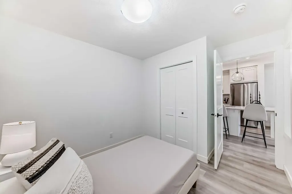 30 Sage Hill Walk NW Calgary AB T3R 2A9
