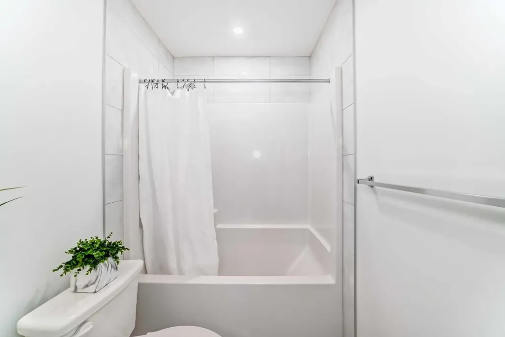 30 Sage Hill Walk NW Calgary AB T3R 2A9
