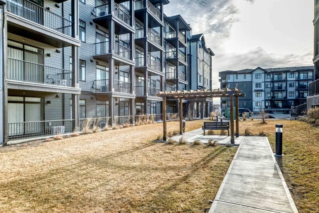 30 Sage Hill Walk NW Calgary AB T3R 2A9