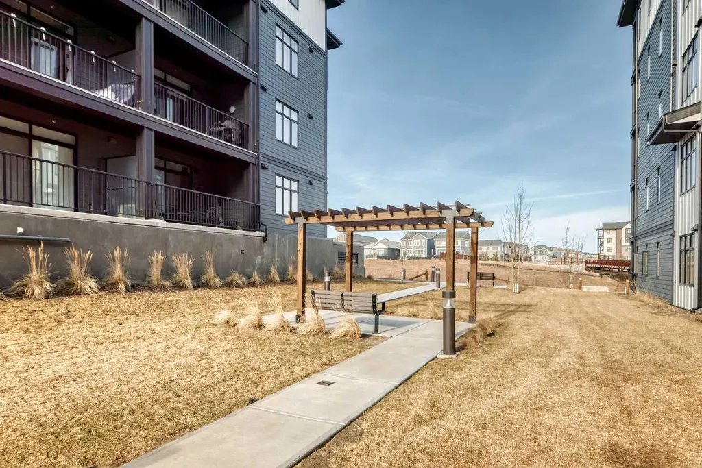 30 Sage Hill Walk NW Calgary AB T3R 2A9