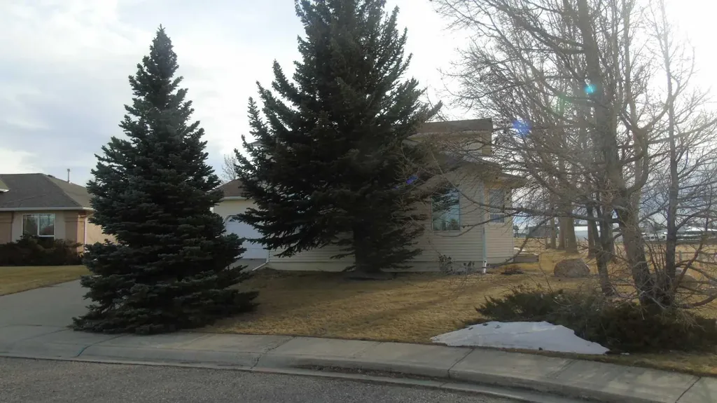 1604 7a Avenue Fort Macleod AB T0L 0Z0