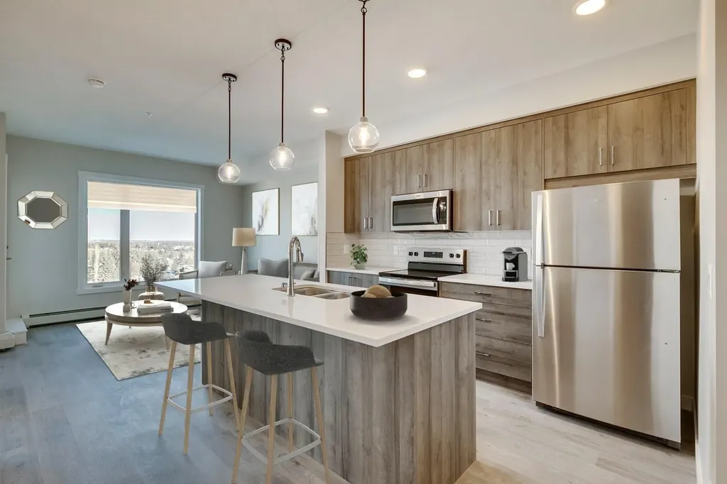 660 Shawnee Square SW Calgary AB T2Y 0X6