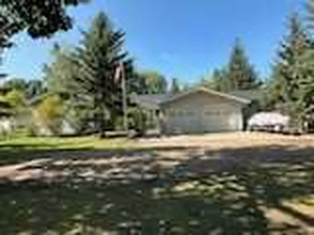 606 Pigeon Close Pelican Point AB T0B 0H0