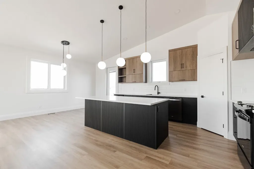 176 Beaveridge Close Fort Mcmurray AB T9H 2V3