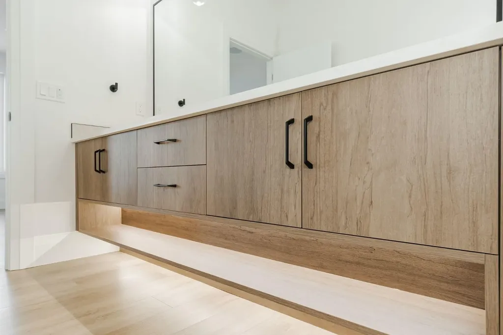 176 Beaveridge Close Fort Mcmurray AB T9H 2V3