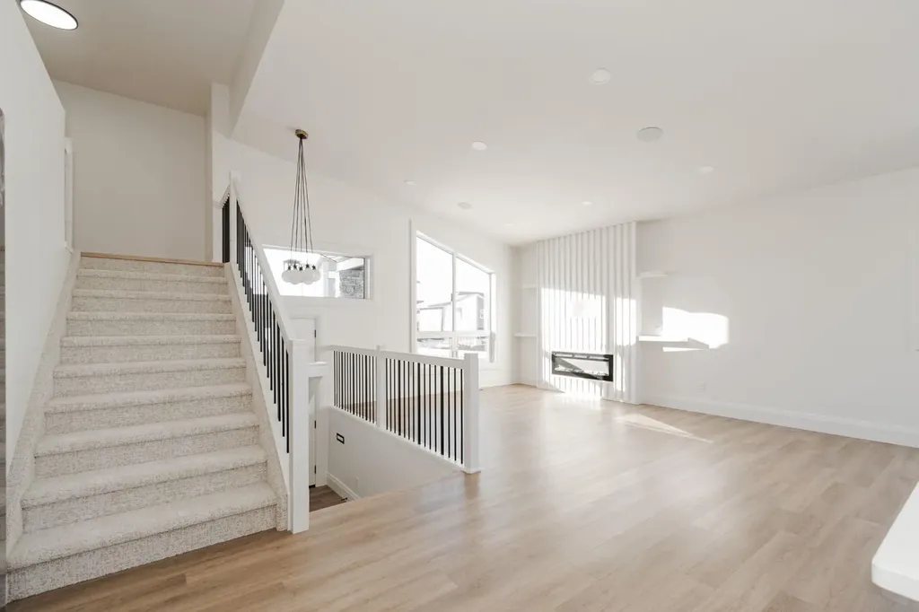 176 Beaveridge Close Fort Mcmurray AB T9H 2V3