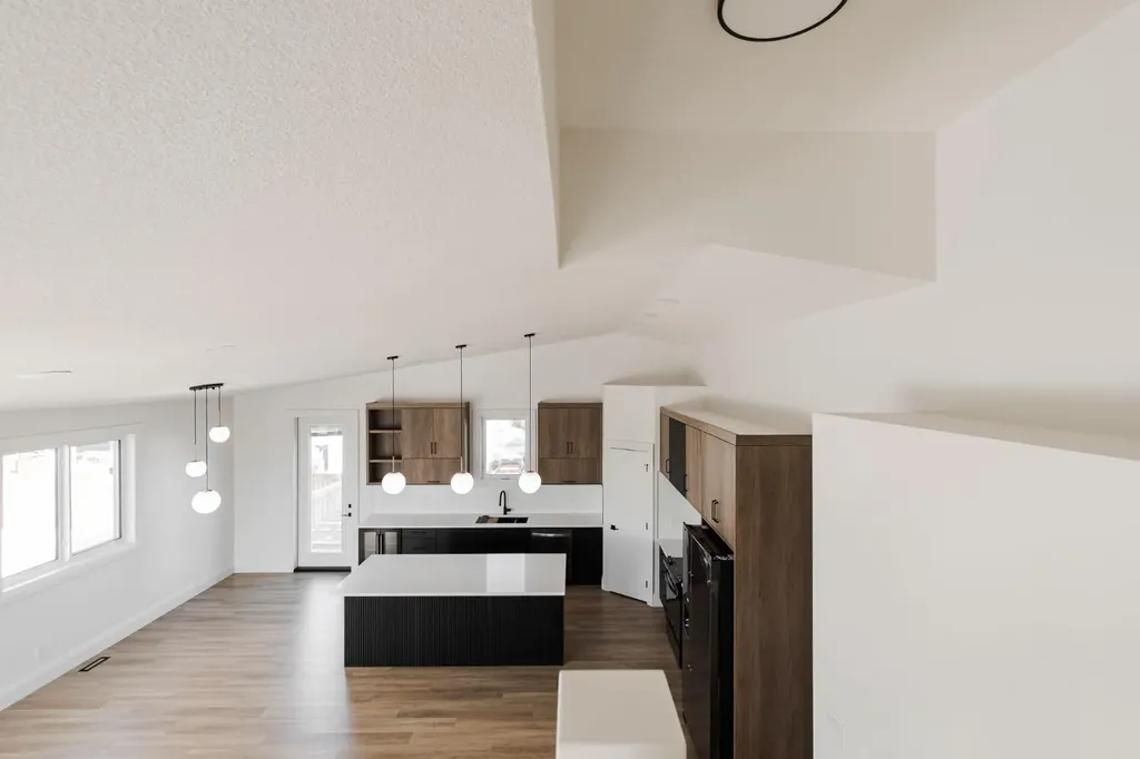176 Beaveridge Close Fort Mcmurray AB T9H 2V3