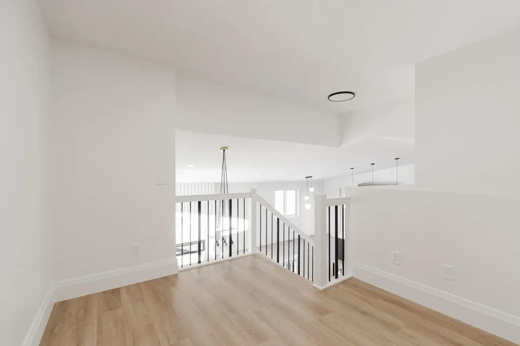 176 Beaveridge Close Fort Mcmurray AB T9H 2V3