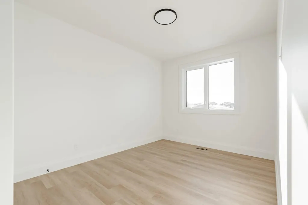 176 Beaveridge Close Fort Mcmurray AB T9H 2V3